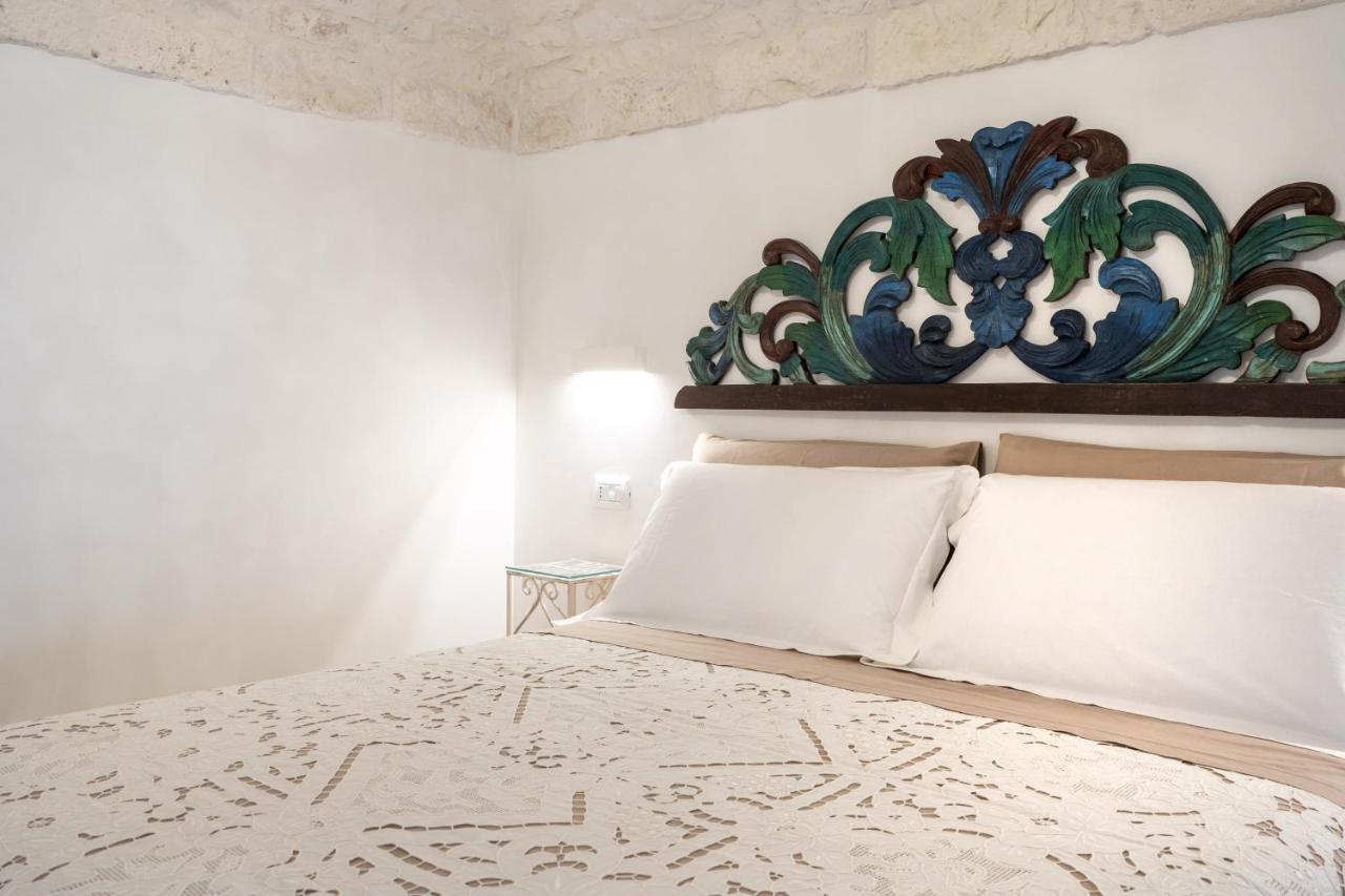 Suite La Scala Del Borgo Cisternino Kültér fotó